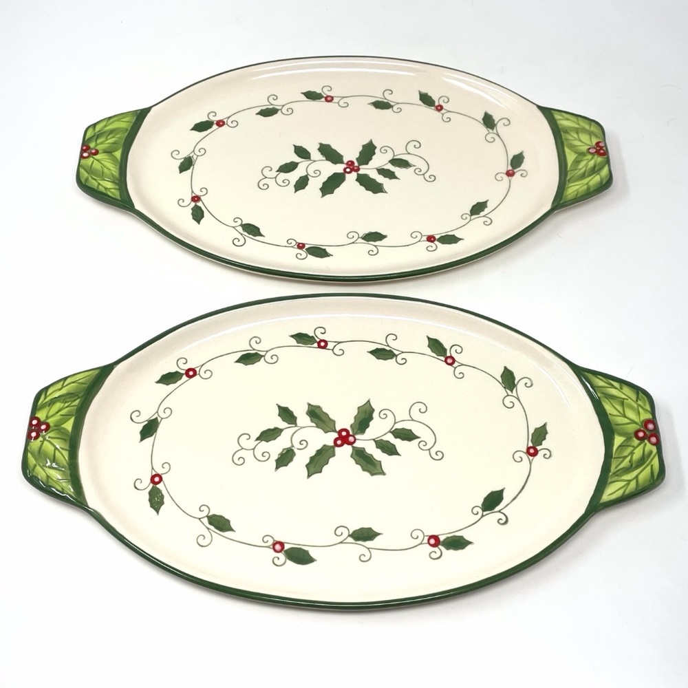 Temptations by Tara Cardinal Design Ceramic Oval Christmas Platter w/Holly